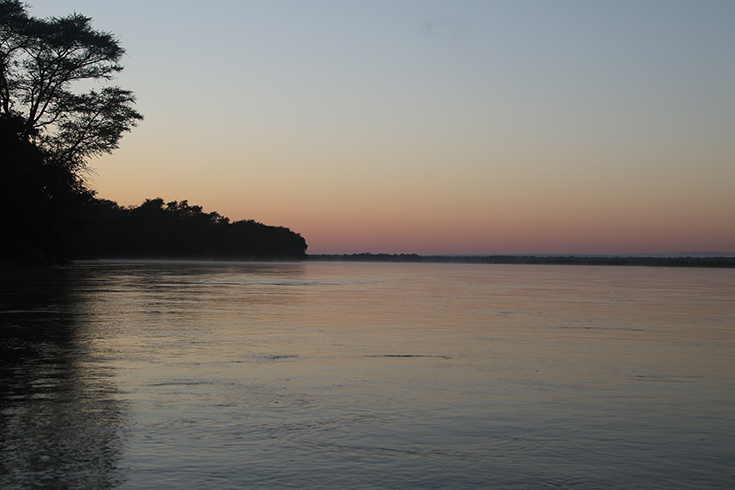 Lower Zambezi National Park - Sonnenaufgang