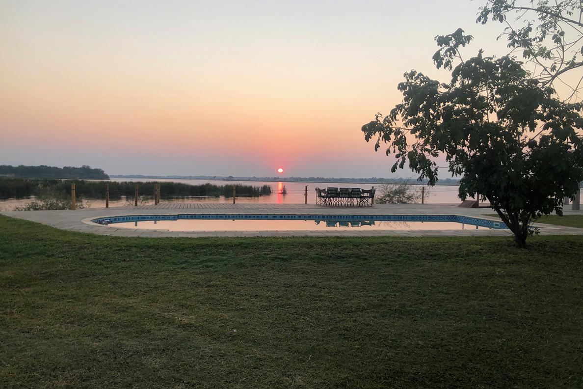 Zambezi Kanu-Safari - Zambezi Breezes Camp