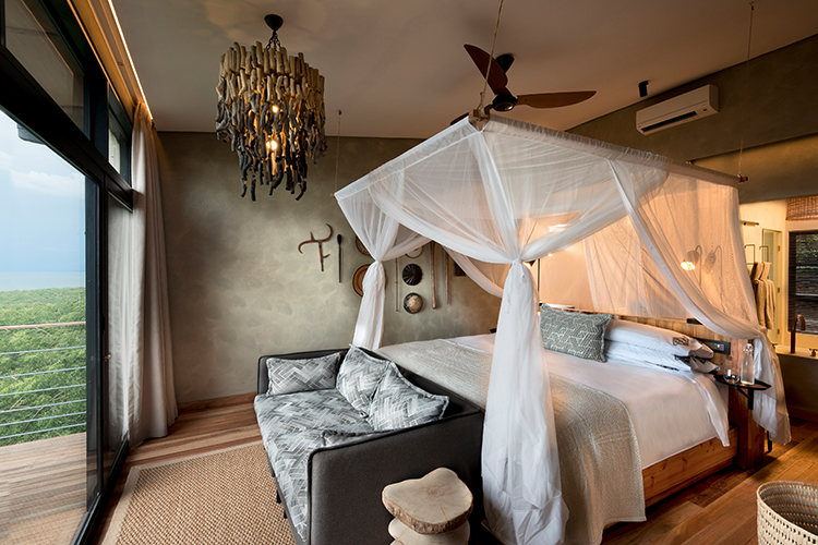 Bumi Hills Safari Lodge - Zimmer mit Aussicht
