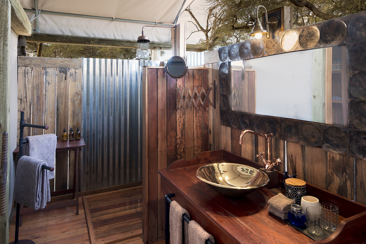 Somalisa Expeditions - Open air Badezimmer