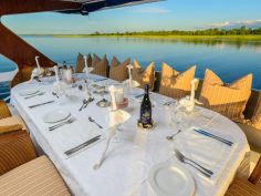 Matusadona Houseboat - Dinner Deck