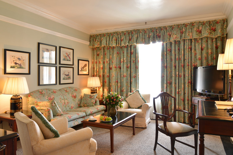 Meikles Hotel - Park View Suite
